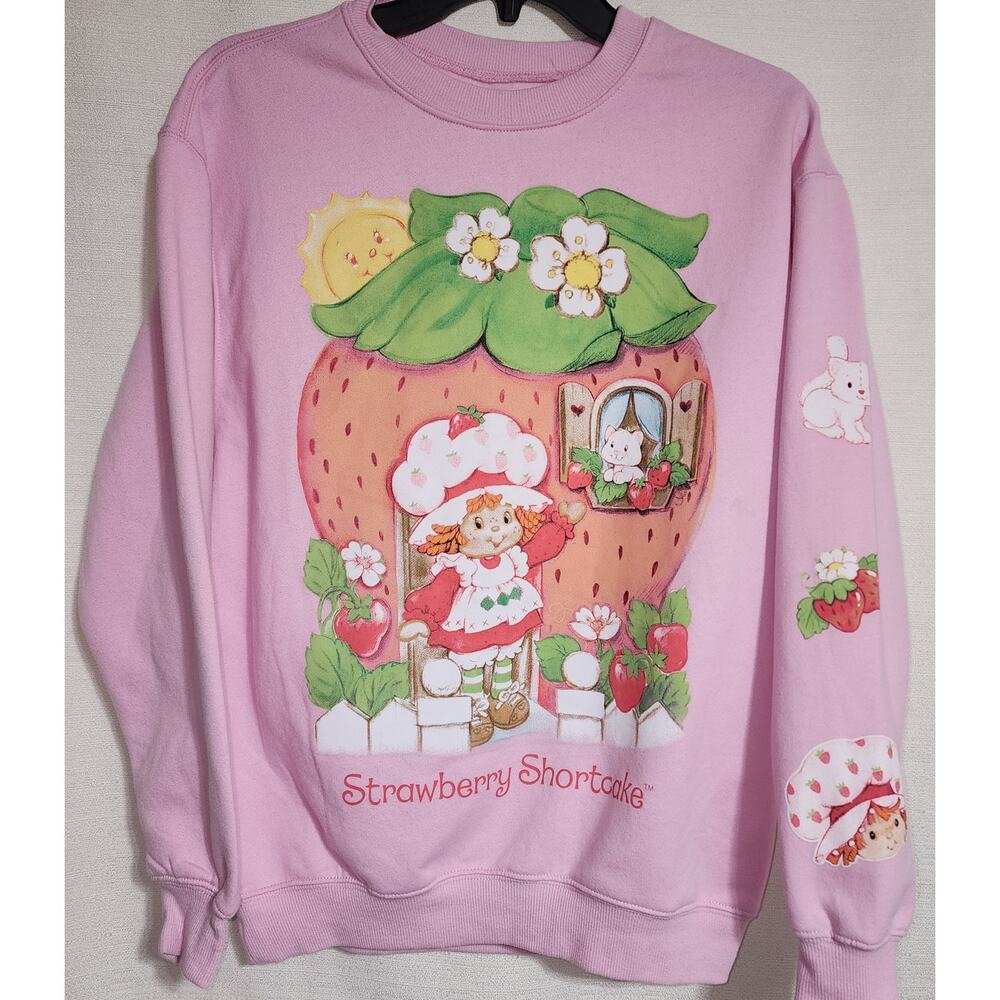 strawberry shortcake sweatshirt size small women's
